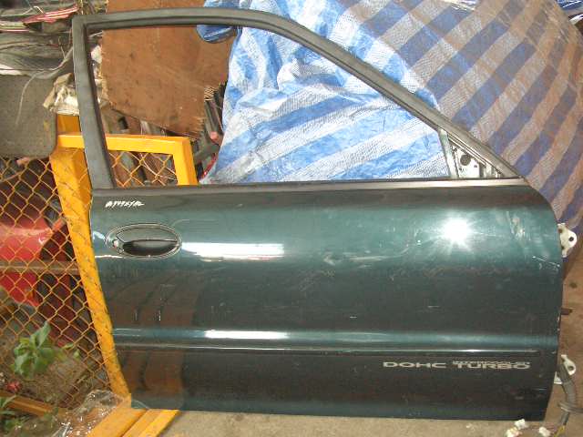 ประตู หน้า Mitsubishi ECAR