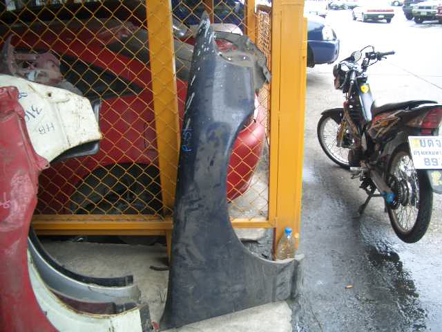 บังโคลน  นิสสัน cefiro A31