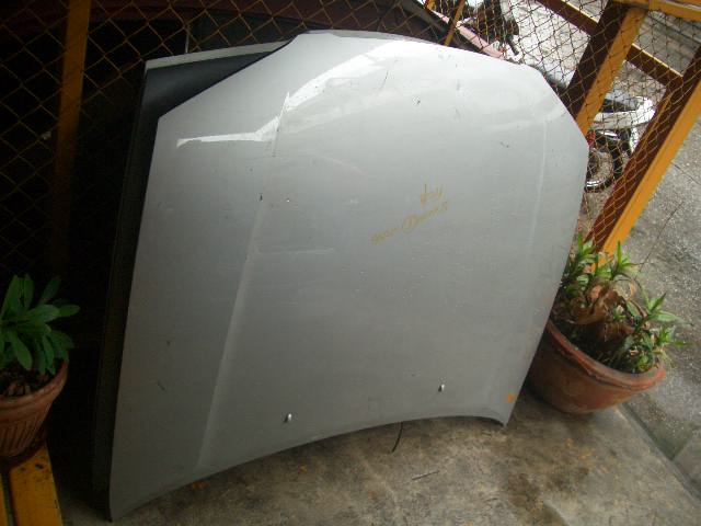 ฝาหน้า Toyota  โตโยต้า  camry 99(ไม้บันทัด)