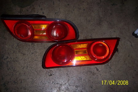 ไฟท้ายรถ   NISSAN 200SX ไฟโดนัท