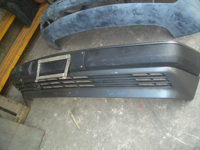 กันชนหน้า Mercedes-Benz  W124
