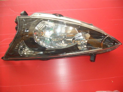 ไฟหน้า MITSUBISHI สเปสวากอน