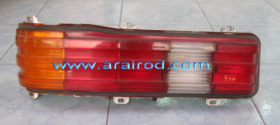 Mercedes-Benz 300D W123 1978 เบนซ์ 300D W123 ปี1978 ไฟท้าย