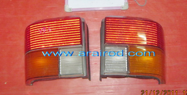 VOLKSWAGEN CARAVELLE 2002-2004 โฟล์คสวาเกน คาราเวล 2002-2004 ไฟท้าย