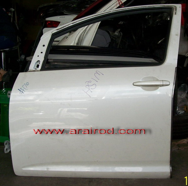 TOYOTA WISH 2004 ประตู โตโยต้า วิช ปี2004