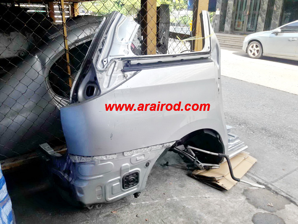 อะไหล่ TOYOTA ESTIMA 2012 โตโยต้า เอสติม่า ปี2012 บังโคลนหลัง