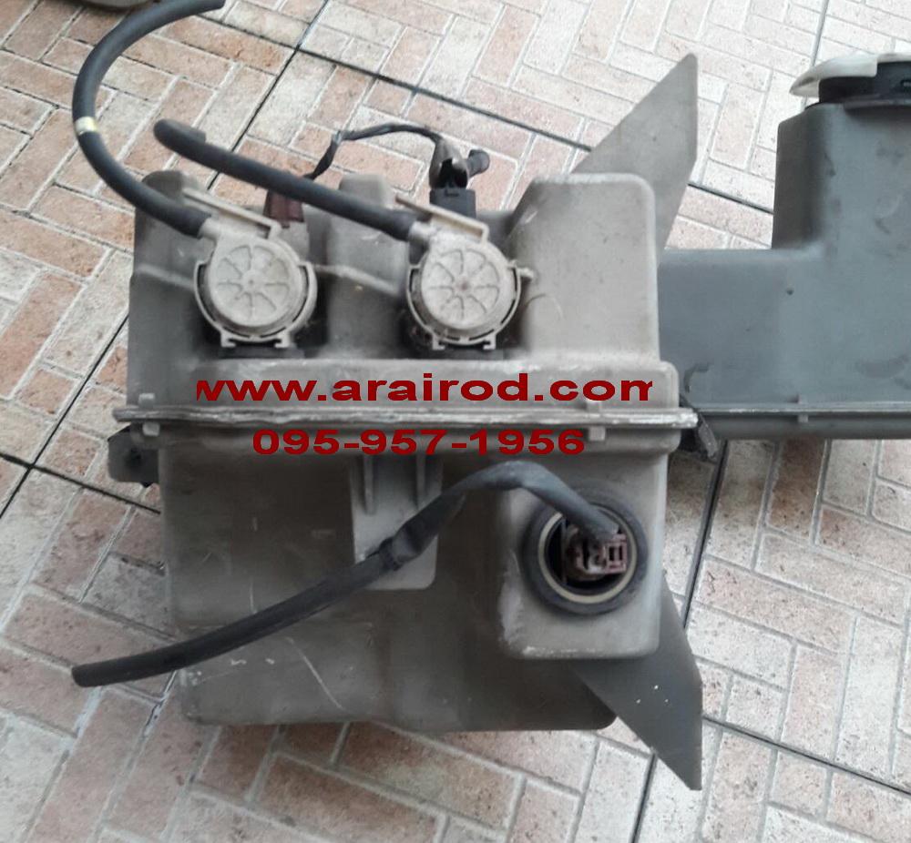 อะไหล่ Nissan Urvan E25 นิสสัน เออแวน อี25 กระป๋องฉีดน้ำฝน