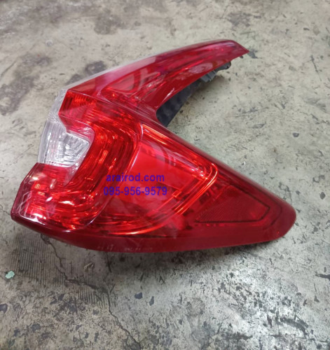 HONDA CRV  ปี 2016 ฮอนด้า ซีอาร์วี ปี2016 ไฟท้าย 2