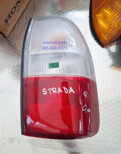 อะไหล่  MITSUBISHI STRADA มิตซู สตาร์ด้า ไฟท้าย 1