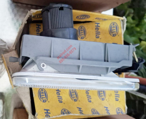 อะไหล่  BMW E30 บีเอ็มดับเบิ้ลยู ไฟในกันชน 3