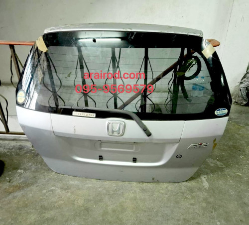 อะไหล่  HONDA JAZZ 2004-2006 ฝาท้าย ฮอนด้า เเจ๊ส 2004-2006