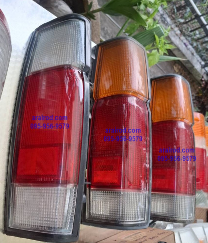 อะไหล่๋  NISSAN BIG-M925 นิสสัน บิ๊กเอ็ม 925 ไฟท้าย 1