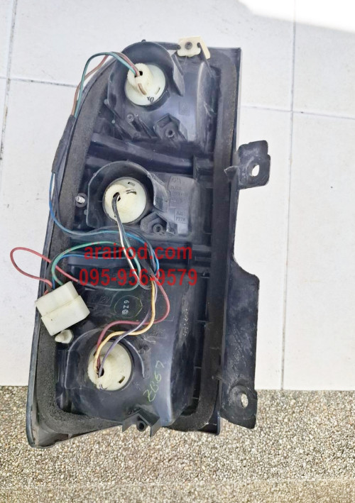 อะไหล่ TOYOTA PRADO 1995 โตโยต้า พราโด้ ปี1995 ไฟท้าย 4