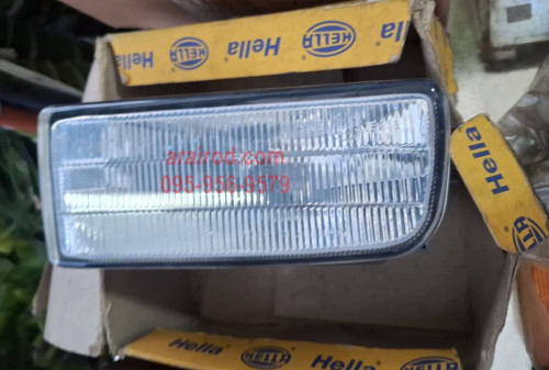 อะไหล่  BMW E30 บีเอ็มดับเบิ้ลยู ไฟในกันชน