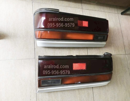 TOYOTA CROWN MS133 โตโยต้า คราวน์ เอ็มเอส133 ไฟท้าย 1