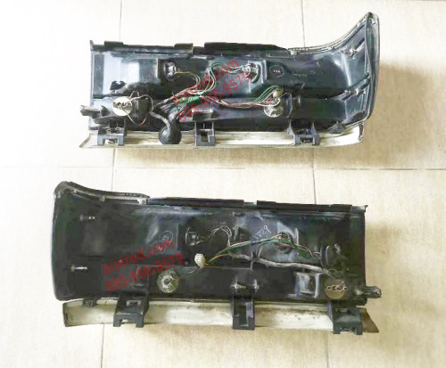 TOYOTA CROWN MS133 โตโยต้า คราวน์ เอ็มเอส133 ไฟท้าย 2