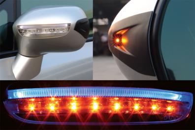 HONDA CIVIC 06 ครอบกระจกมองข้าง มีไฟเลี้ยงข้าง LED ยี่ห้อ FITT