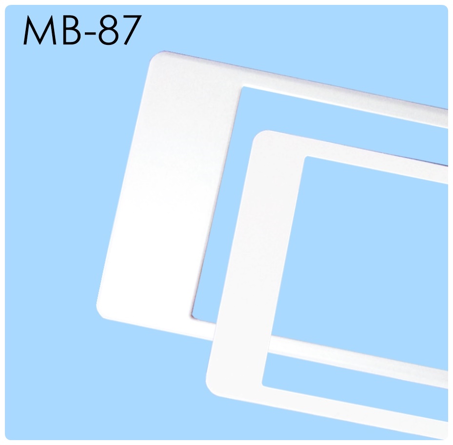กรอบป้ายทะเบียนกันน้ำ MB-87 สีขาวล้วน ALL WHITE สั้น-ยาว ระบบคลิปล็อค 8 จุด พร้อมน็อตอะไหล่