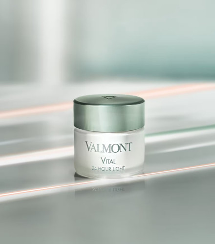 Valmont Vital 24 Hour Light 