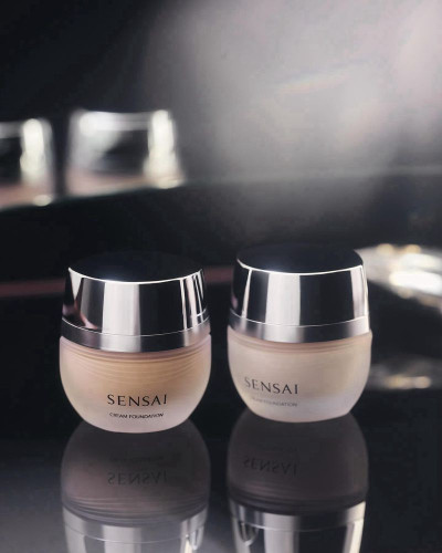 NEW SENSAI Cellular Performance Cream Foundation 30 mL