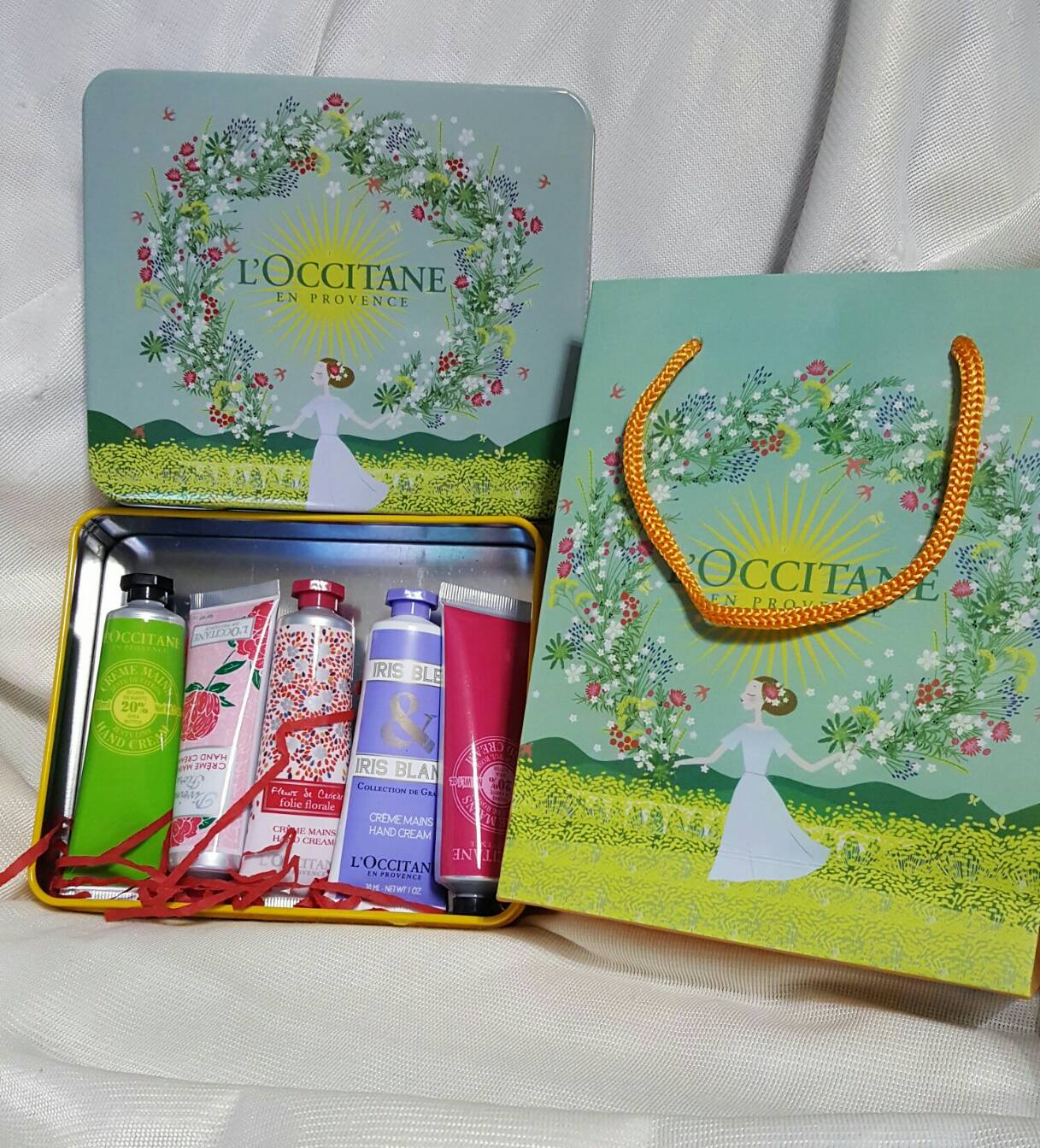 L\'occitane EN  provence collection  เซตบำรุงมือ 5 หลอดในกล่องเหล็กดีไซค์น่าใช้ พร้อมถุงห้าง(สีเขียว