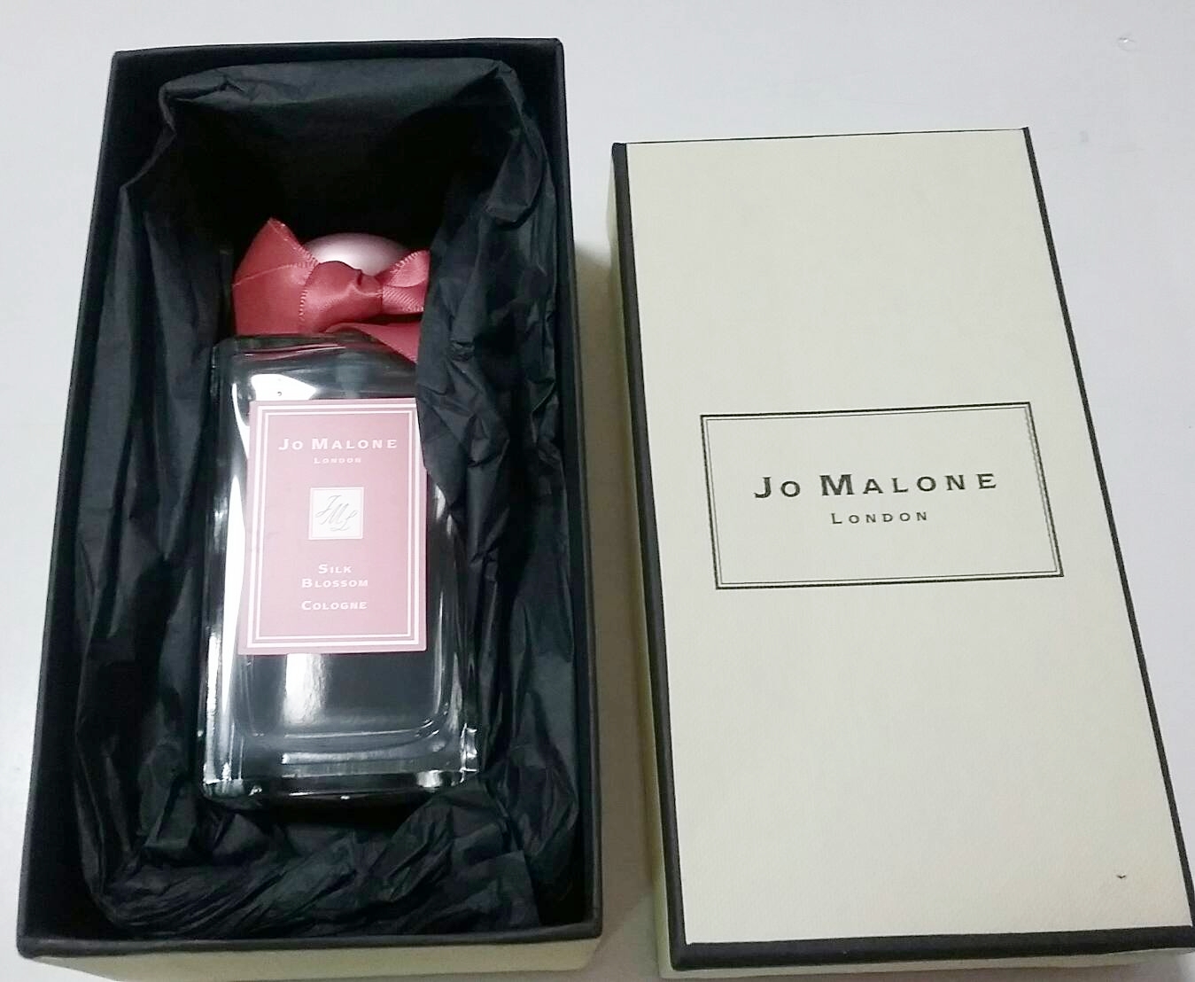 JO MALONE SILK BLOSSOM COLOGNE  100ml. งานพร้อมกล่อง  (ขวดลิมิเต็ด) โบว์ชมพู