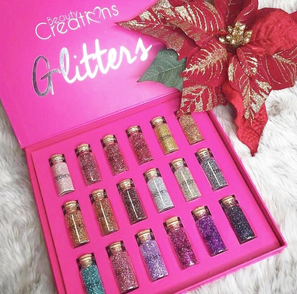 beauty creations glitter ผงกริสเตอร์ใช้ผสมกับผลิตภัณฑ์อื่นๆใช้ได้ทั้งตัว แพคชุด 18 สีในกล่องชมพู