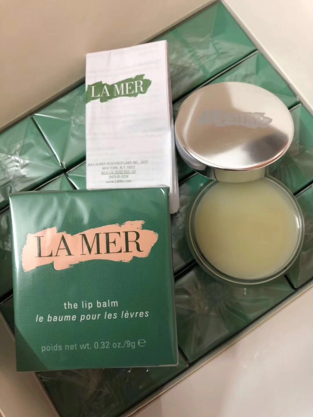 La Mer The Lip Balm 9g.ลิปบาล์มหรูหราขนาดเต็มไซค์ปกติเลยค่ะ ถ่ายจากสินค้าจริง