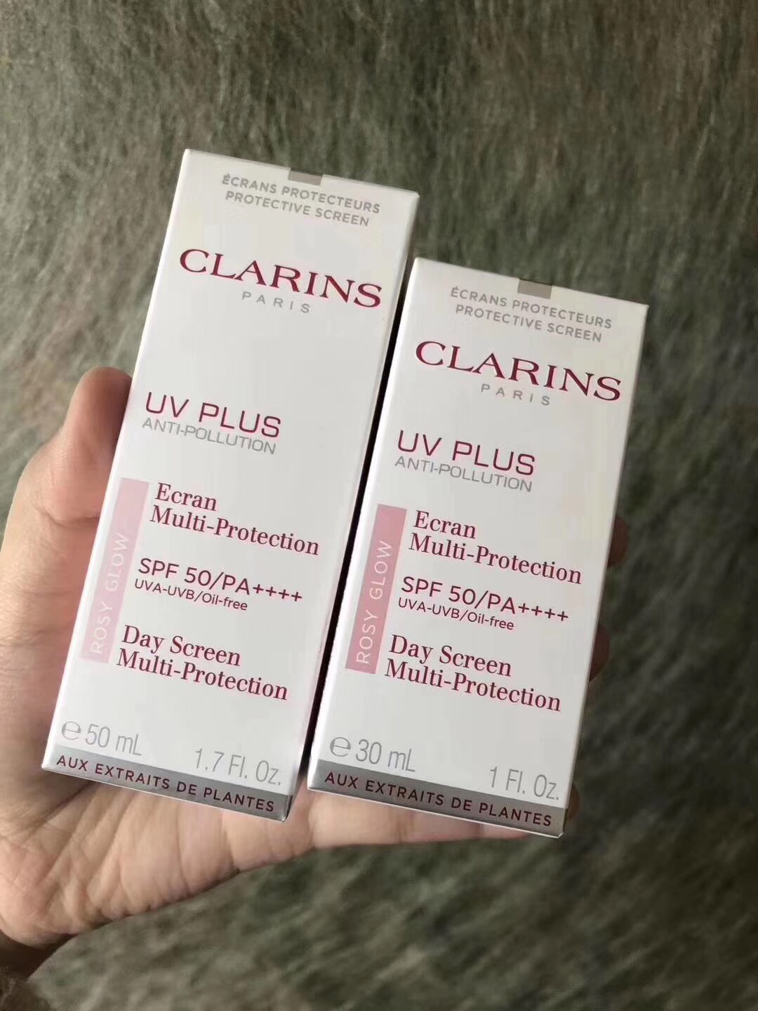 Clarins UV Plus Anti-Pollution Day Screen Multi-Protection SPF 50/PA++++ ขนาดใหม่ 50 ml.