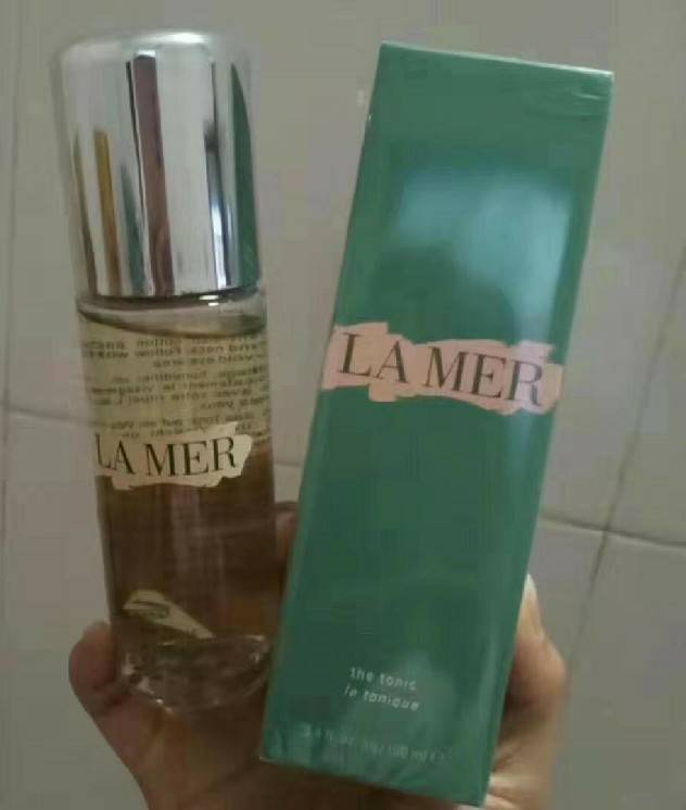 La Mer The  Tonic ขนาดใหม่  100ml. โทนเนอร์ใสปรับสภาพผิวก่อนบำรุงงานมิลเลอร์สวยตามภาพจริง