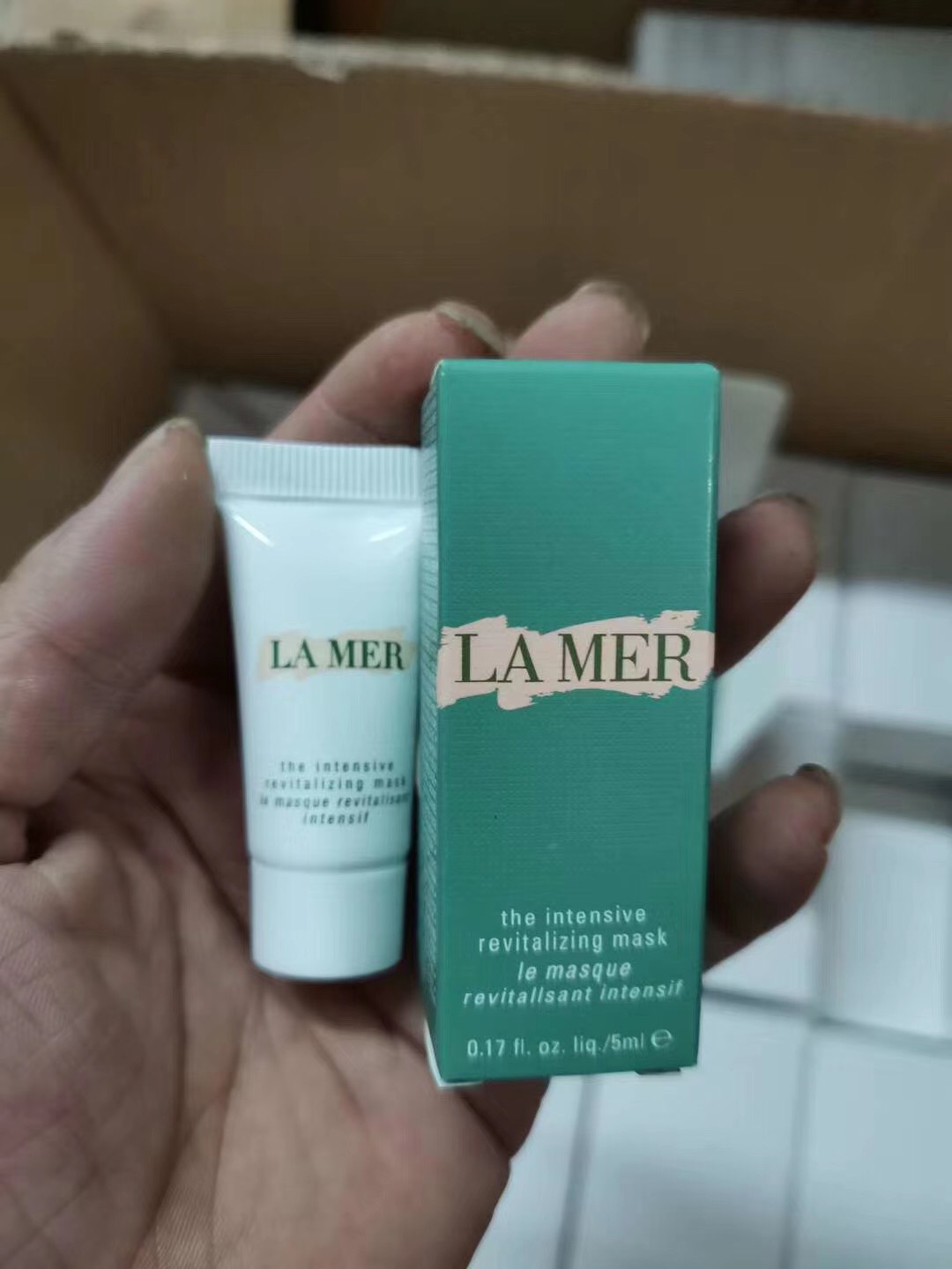 La mer The Intensive Revitalizing Mask  ขนาดทดลอง 5ml.ครีมมาส์กหน้าสูตรไม่ต้องล้างออก 