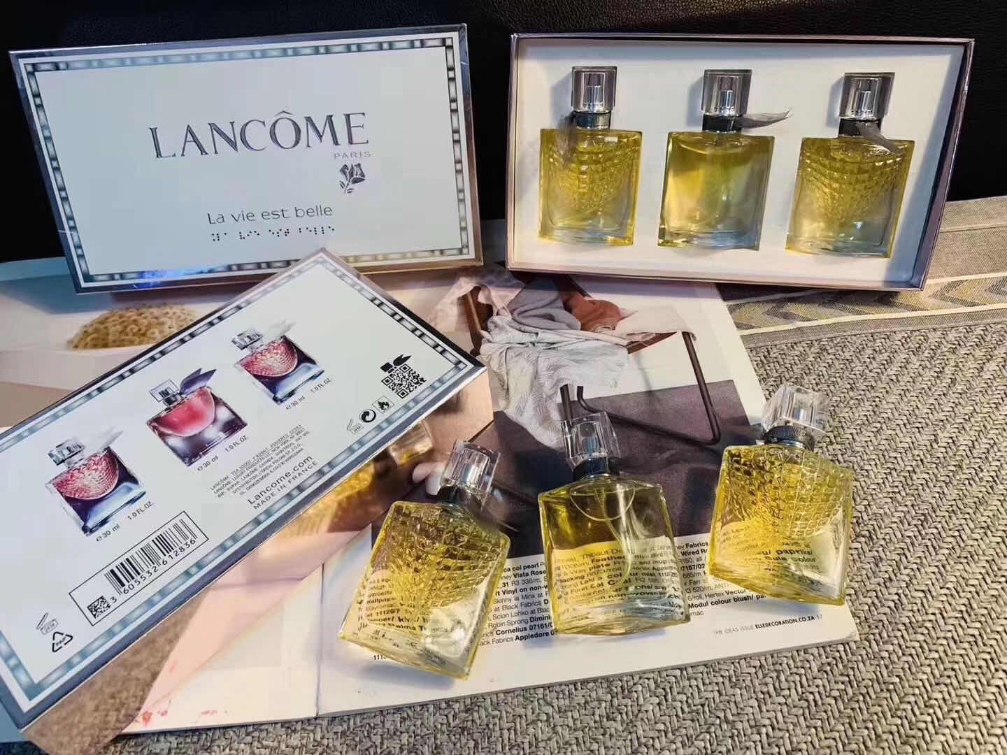 Lancome La Vie Est Belle Parfum Set for Women With น้ำหอมเทสเตอร์หัวฉีด 30ml.x3 ชิ้น