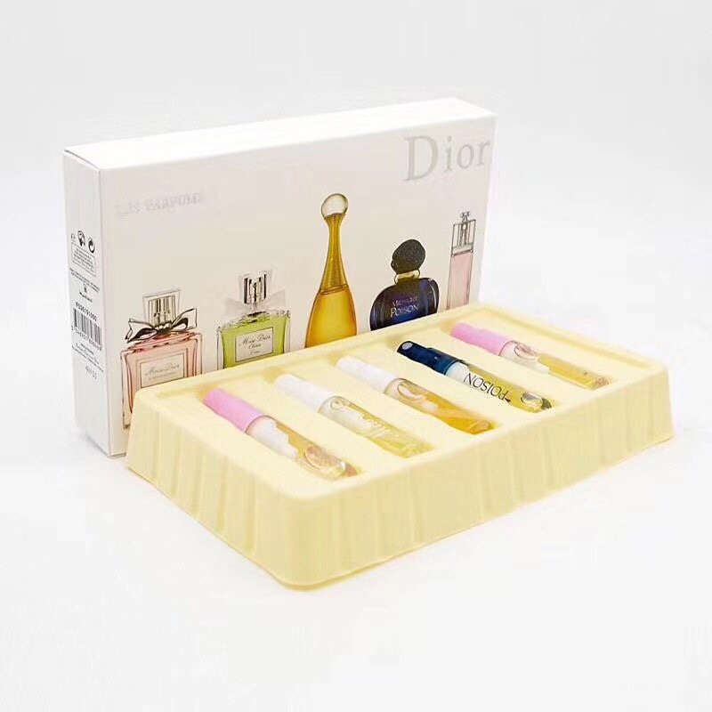 น้ำหอมเทสเตอร์เซต Dior - Les Parfums Set  แพคเกจแบบหลอดขนาด 5ml. x5 (ขวดสเปรย์) กล่องหนา