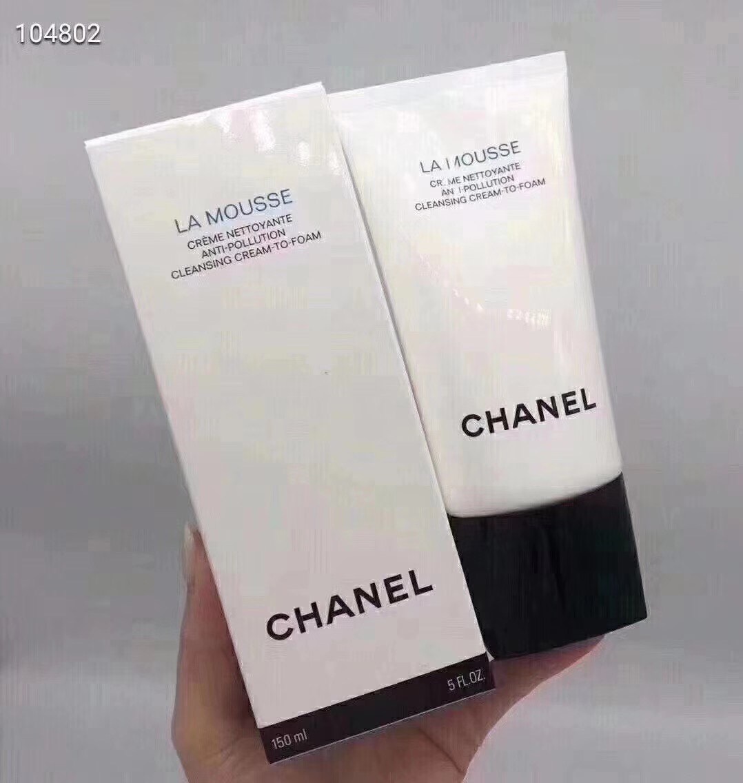 CHANEL La Mousse Anti-Pollution Cleansing Cream-To-Foam 150ml .ครีมทำความสะอาดผิวที่แปร