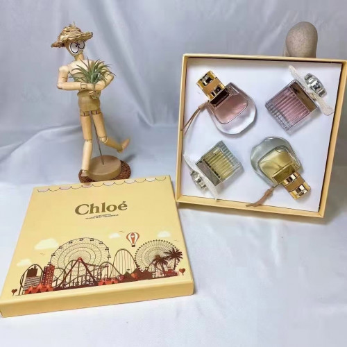 น้ำหอมเทสเตอร์หัวฉีด Chloe gift set 4in1 perfume us tester กิ๊ฟเซ็ท 30ml.×4ชิ้น แพคกล่องของขวัญสวยหร