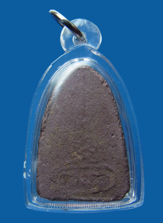 พระรูปเหมือนหลวงพ่อแดง พุทโธ วัดถ้ำเขาเงิน ติดเหล็กไหล 1