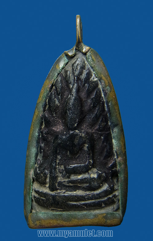 พระรอด อาจารย์ชุม ไชยคีรี วัดพระบรมธาตุ ปี 2497