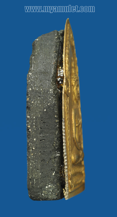 พระขุนแผนพิมพ์เล็ก หน้ากากเงินกะไหล่ทอง อ.ชุม หลวงปู่สุภา ปี 2506 ติดรางวัลที่ 3 งานสุราษฎร์ 2