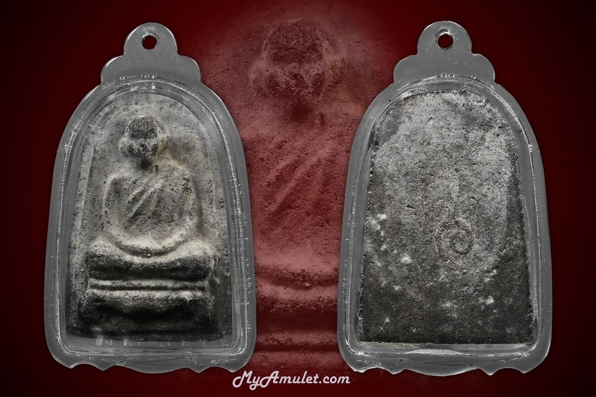 พระรูปเหมือนพระครูสุวัฒนธรรมคุณ วัดศรีทวีป เกาะสมุย