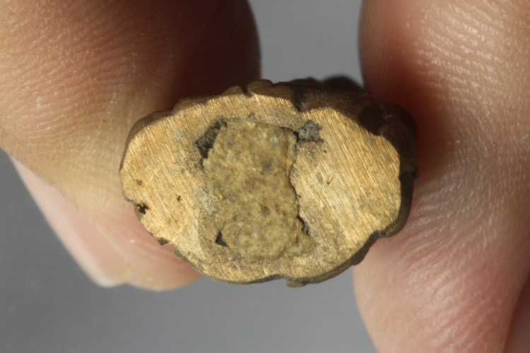 พระอุปคุต หล่อดินไทย อุดผงและเกศา หลวงปู่ไม อินทสิริ วัดป่าหนองช้างคาว 2