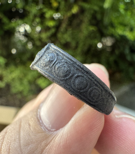 แหวนมงคลเก้า พิธีวัดบ้านสวน พัทลุง หลวงพ่อคง อ.ชุม ไชยคีรี ปลุกเสก 4