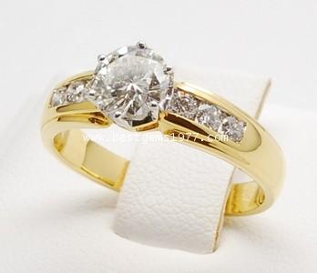 RA074 ตัวอย่างแหวนเพชรสามารถสั่งทำตามแบบได้ ตามขนาดที่ท่านต้องการ