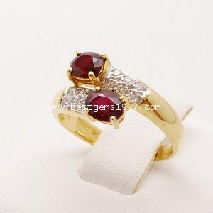 RA033 แหวนไขว้ทับทิมประดับเพชร 1