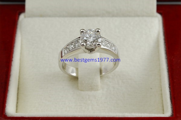 0131116_077E แบบตัวอย่างแหวนเพชรเดี่ยว