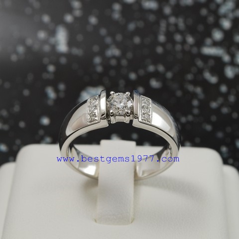 0140216 BBn แหวนเพชรสั่งทำตัวเรือนทองชุบขาว 1