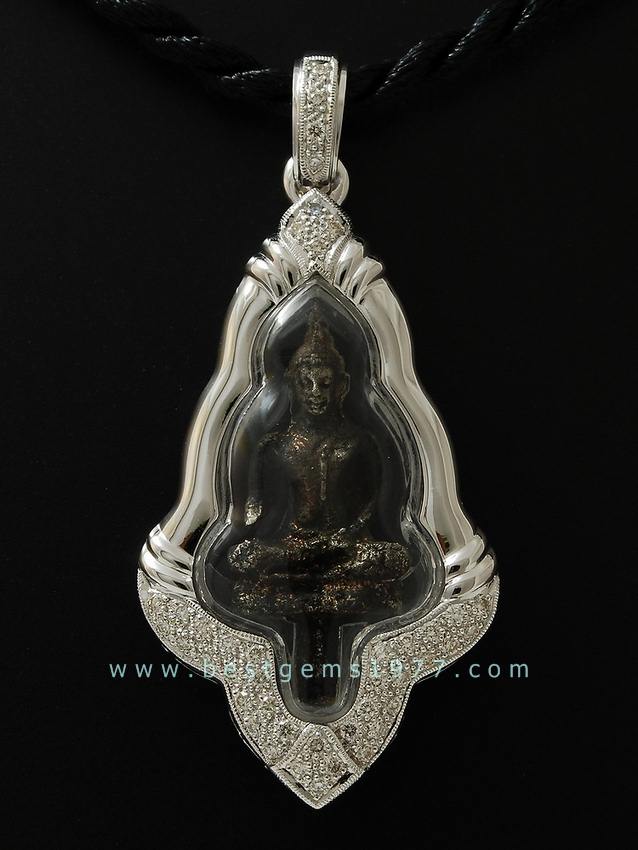 0150805 BO ตลับกันน้ำ พระยอดธง ชุบสีขาว ฝังเพชร