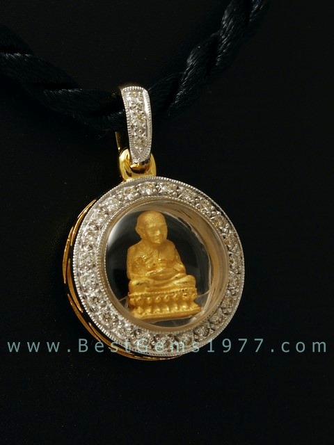 M712-1430/S หลวงพ่อทวดองค์ทองคำ กรอบทองล้อมเพชรแท้ 1