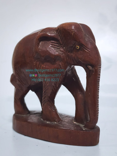ช้างไม้แกะสลัก(เล็ก)