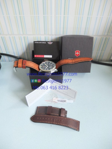 Victorinox Swiss Army Airboss Mach 4