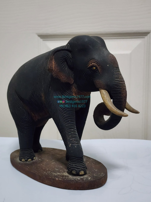 ช้างไม้แกะสลัก (ใหญ่) 4